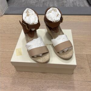 Bettye Muller Devon Wedges NWT